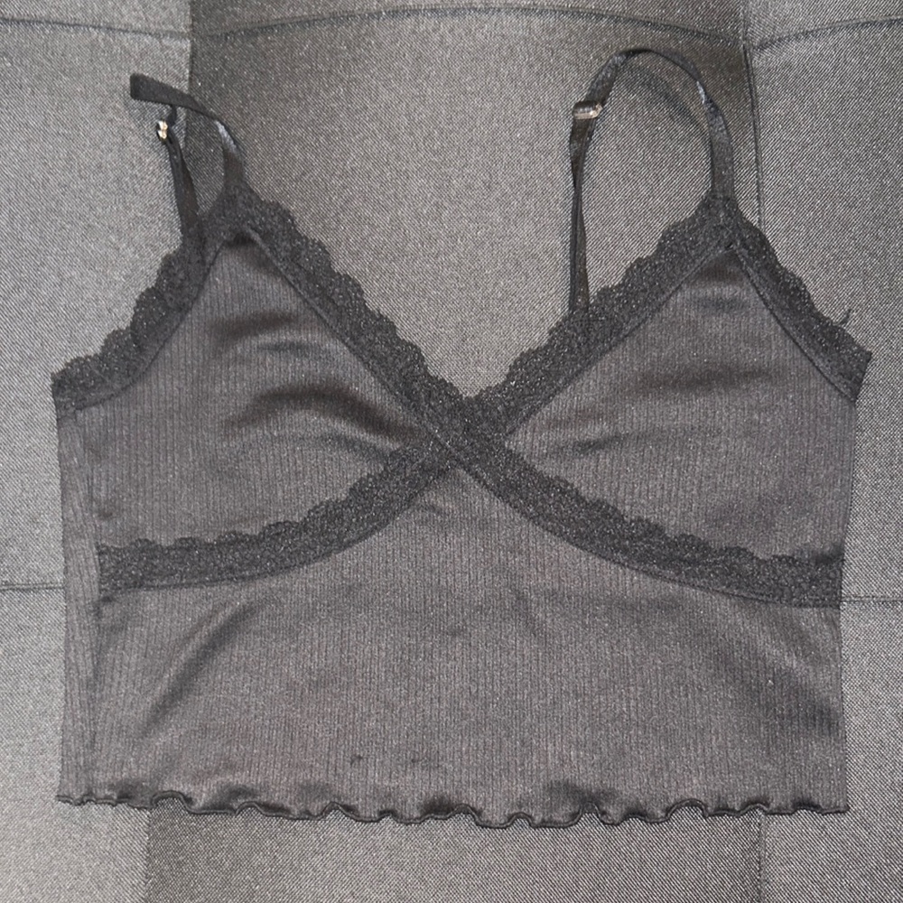Black Lace Crop Tank Top